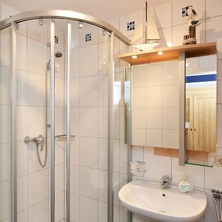 Apartament Ferienwohnung-ruegenzauber